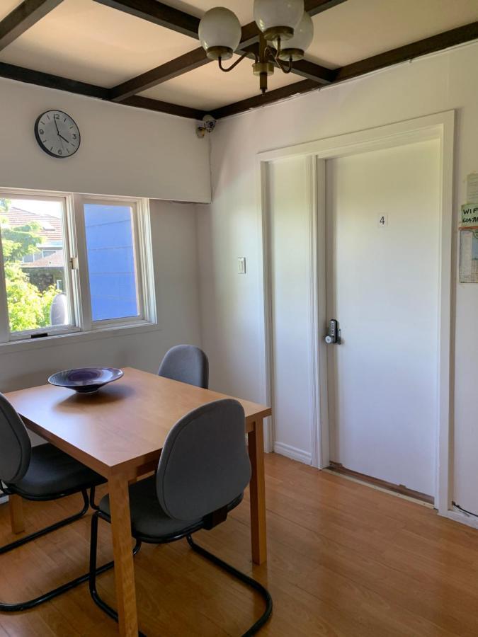 Vancouver Backpacker House - 10 Min Walk To Metrotown Skytrain Station Burnaby Luaran gambar