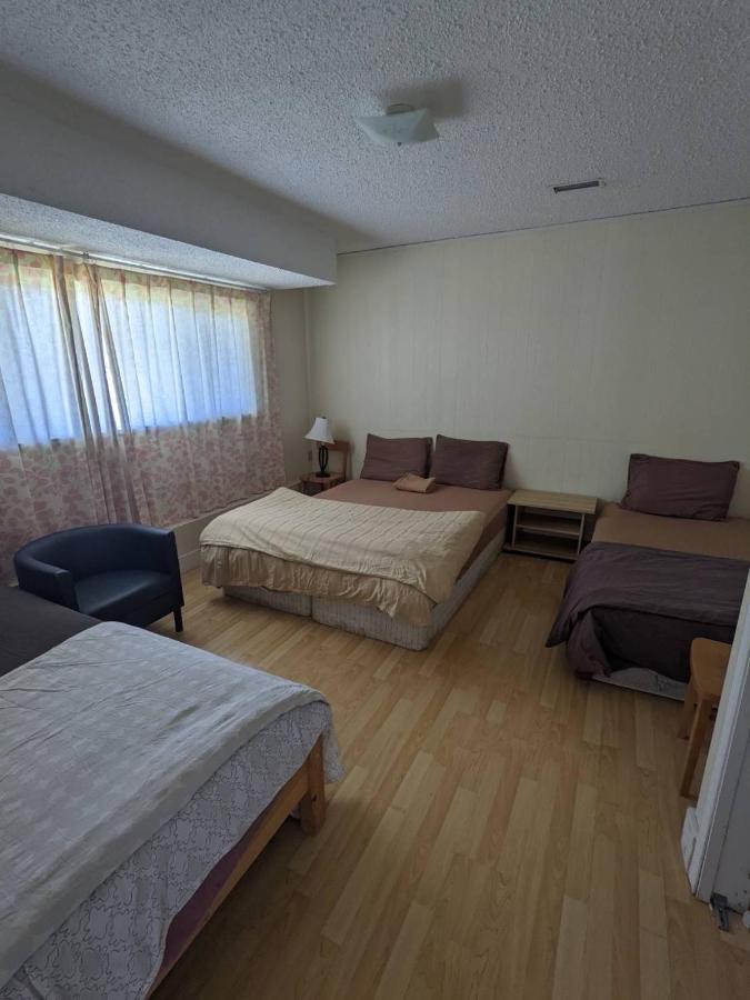 Vancouver Backpacker House - 10 Min Walk To Metrotown Skytrain Station Burnaby Luaran gambar