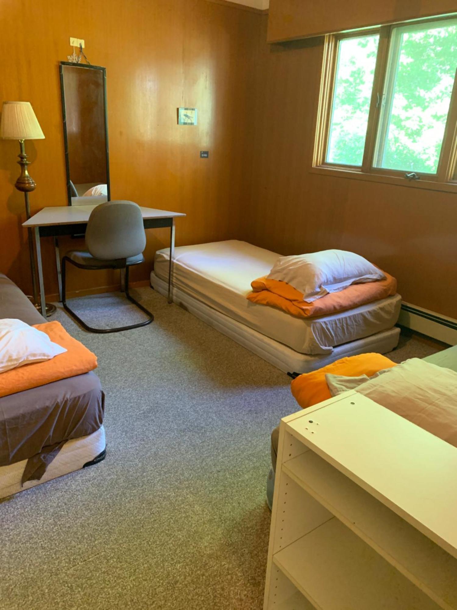 Vancouver Backpacker House - 10 Min Walk To Metrotown Skytrain Station Burnaby Luaran gambar