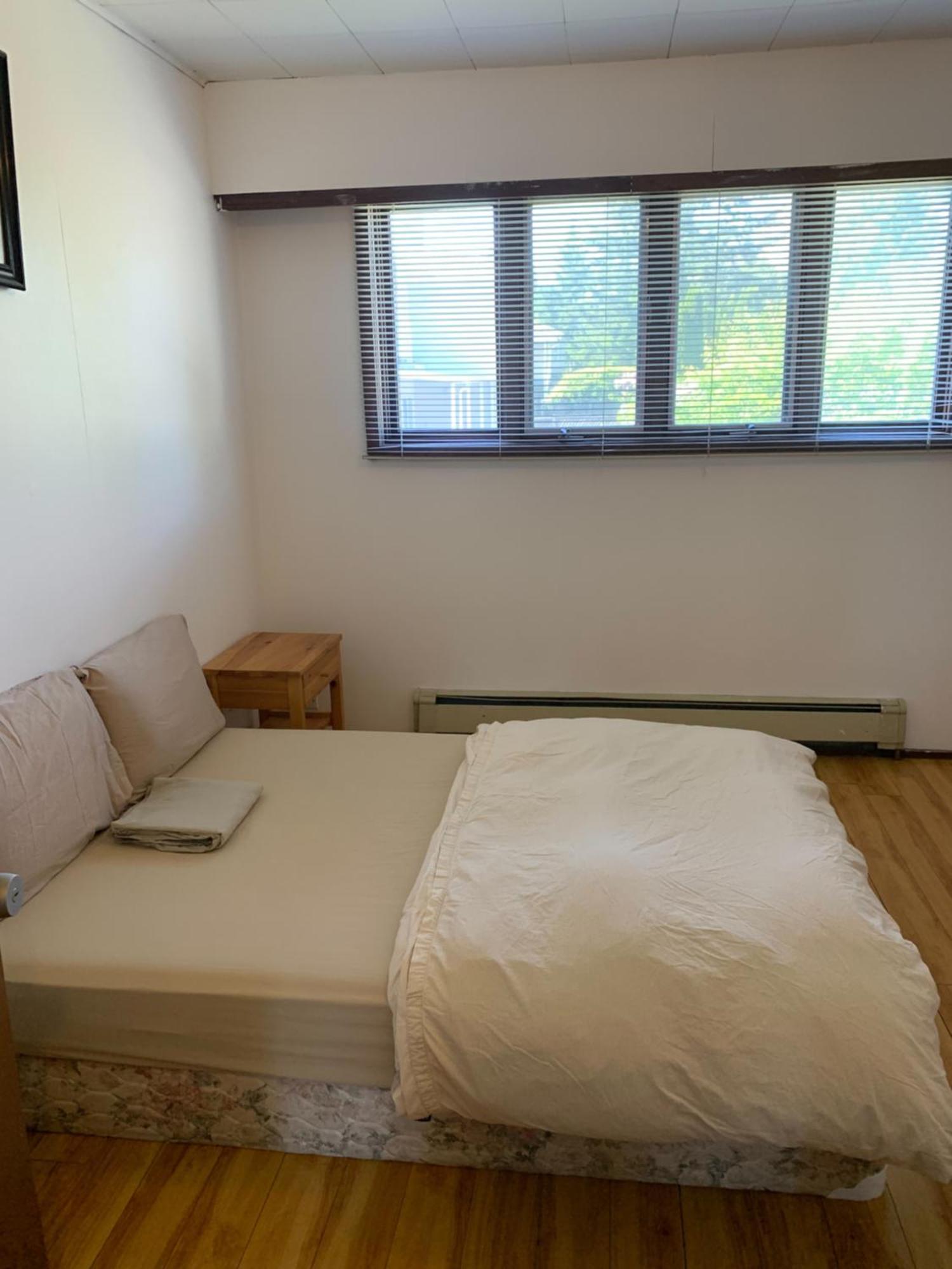 Vancouver Backpacker House - 10 Min Walk To Metrotown Skytrain Station Burnaby Luaran gambar